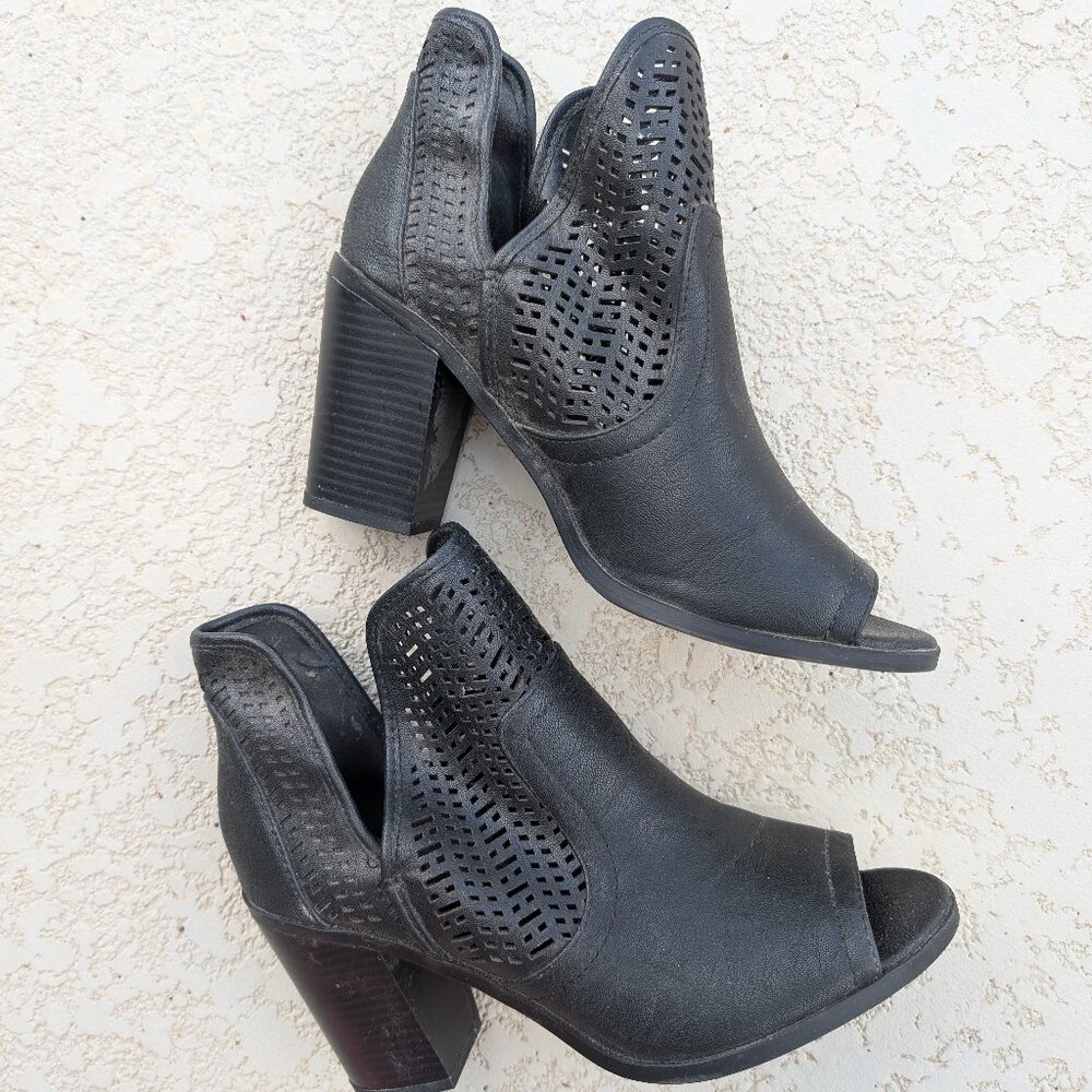 Soda brand booties